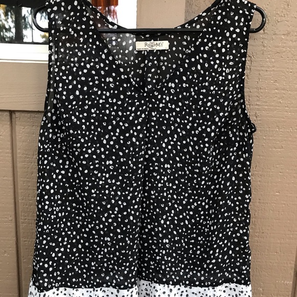 Romy two tone tank - Picture 1 of 4